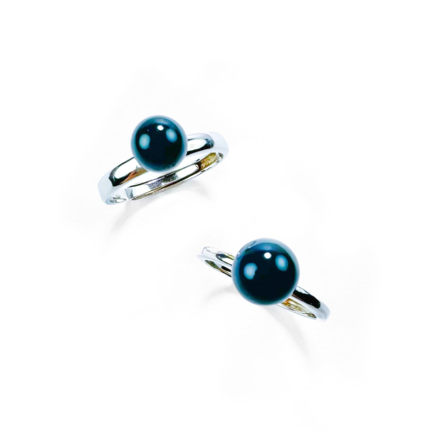 Dreamy Bubbles - Natural Dominican Blue Amber Bead Sky Blue Amber Ring