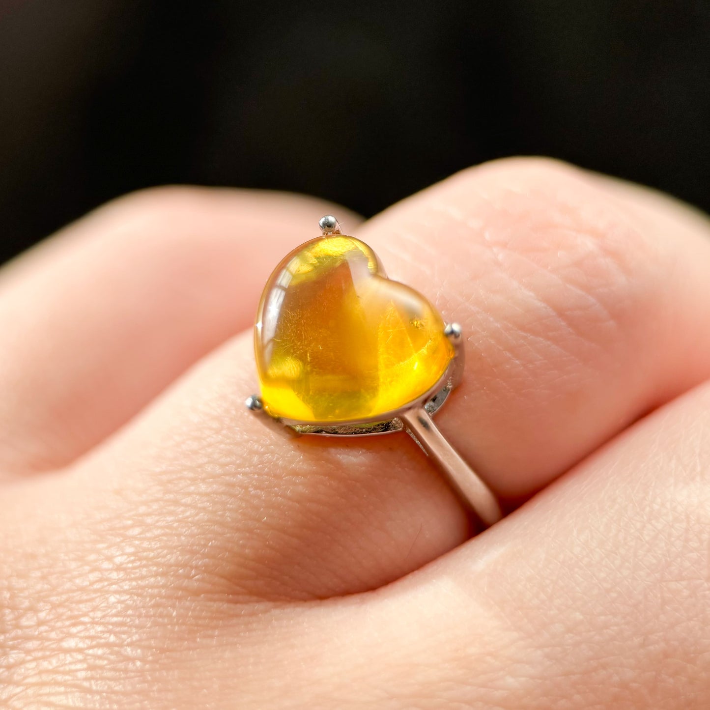 Bright Heart - Natural Dominican Blue Amber Heart-shaped Amber Ring